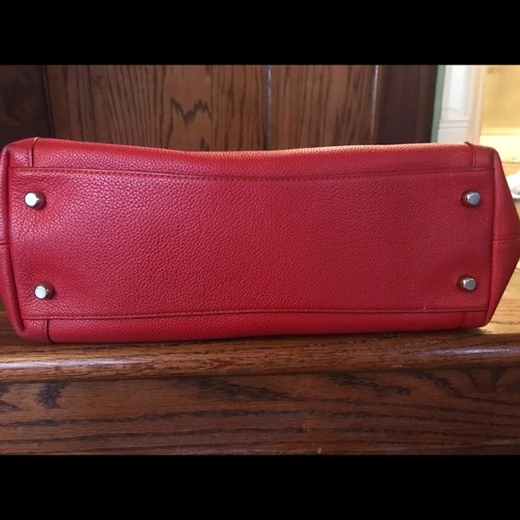 Large Coach purse. - Picture 3 of 3